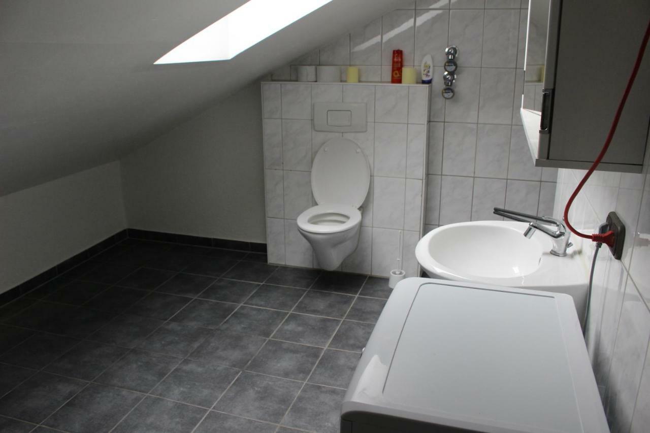 Zv-Scholtz Gaestehaus Neuoetting Simbacher Strasse 7 Екстериор снимка